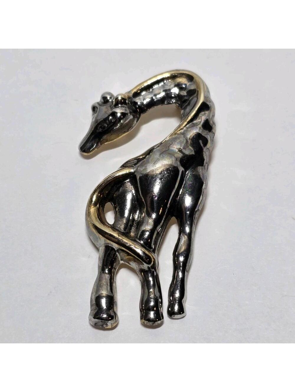 Vintage Two Tone Giraffe Silver Gold Tone Textured Animal Brooch Pin VGC